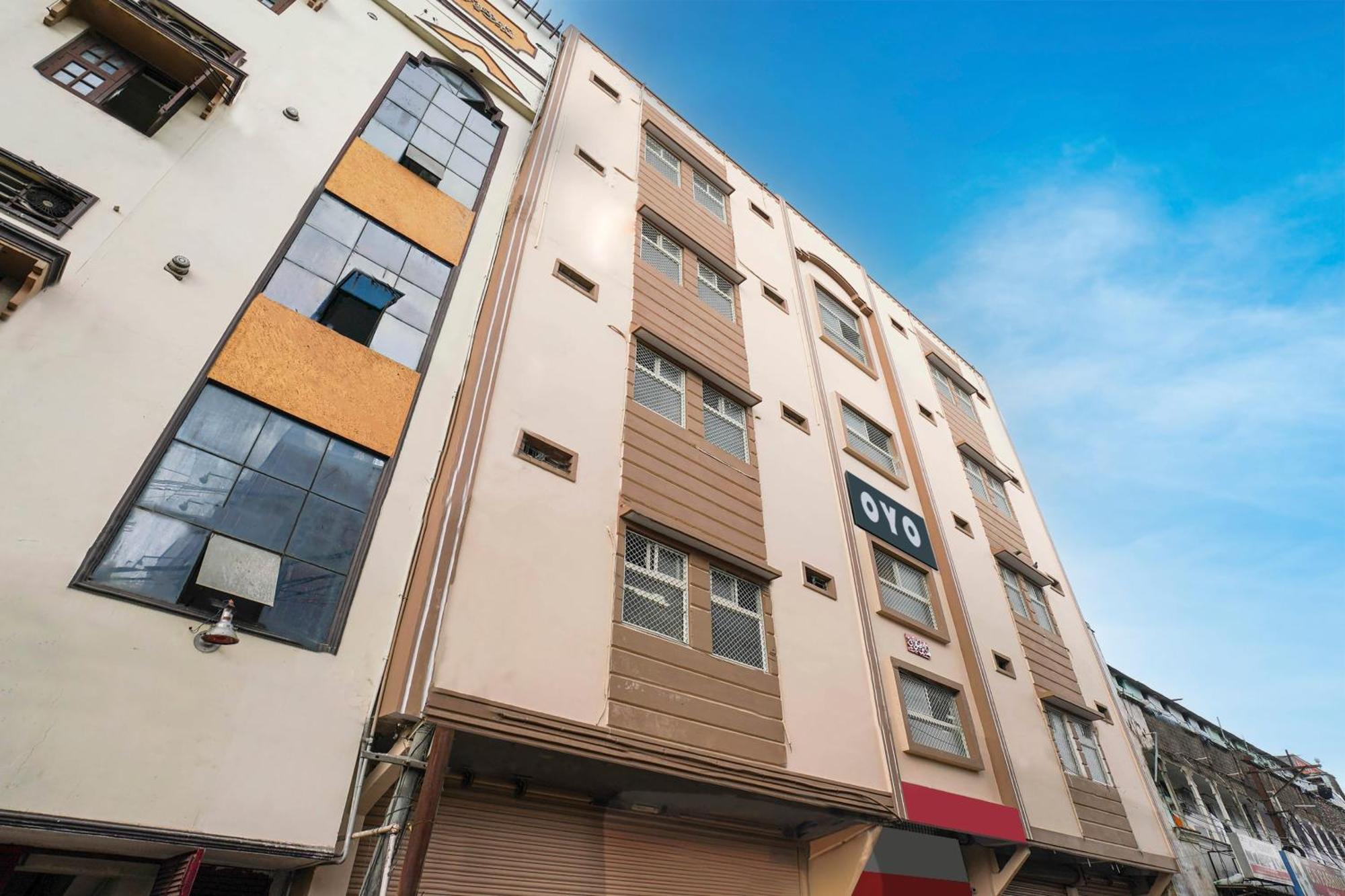 Hotel O Aroma Classic Near Nampally Main Railway Station Hajdarabad Zewnętrze zdjęcie