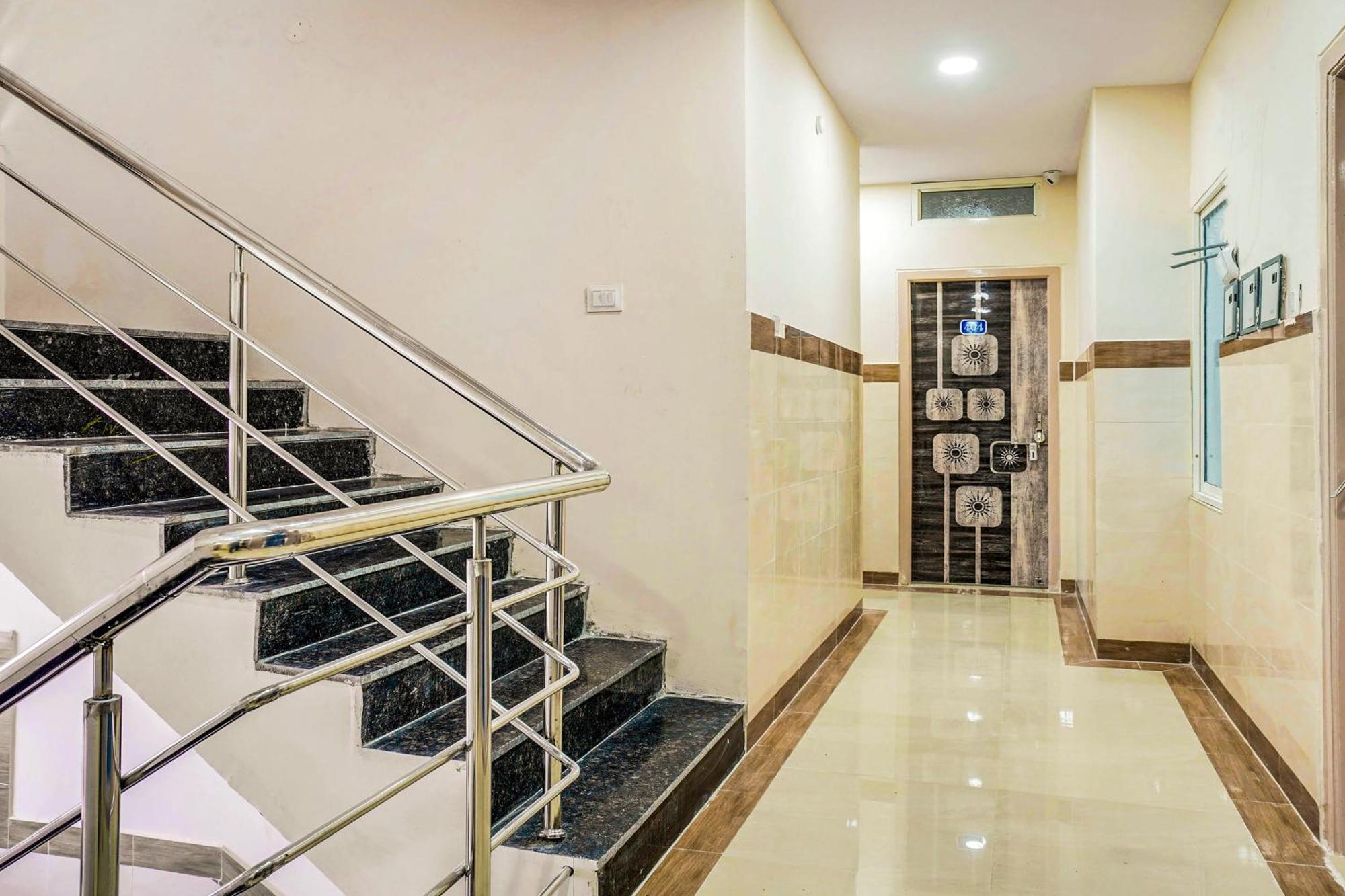 Hotel O Aroma Classic Near Nampally Main Railway Station Hajdarabad Zewnętrze zdjęcie